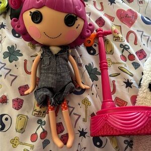 Lalaloopsy Music Doll (missing part of hair)